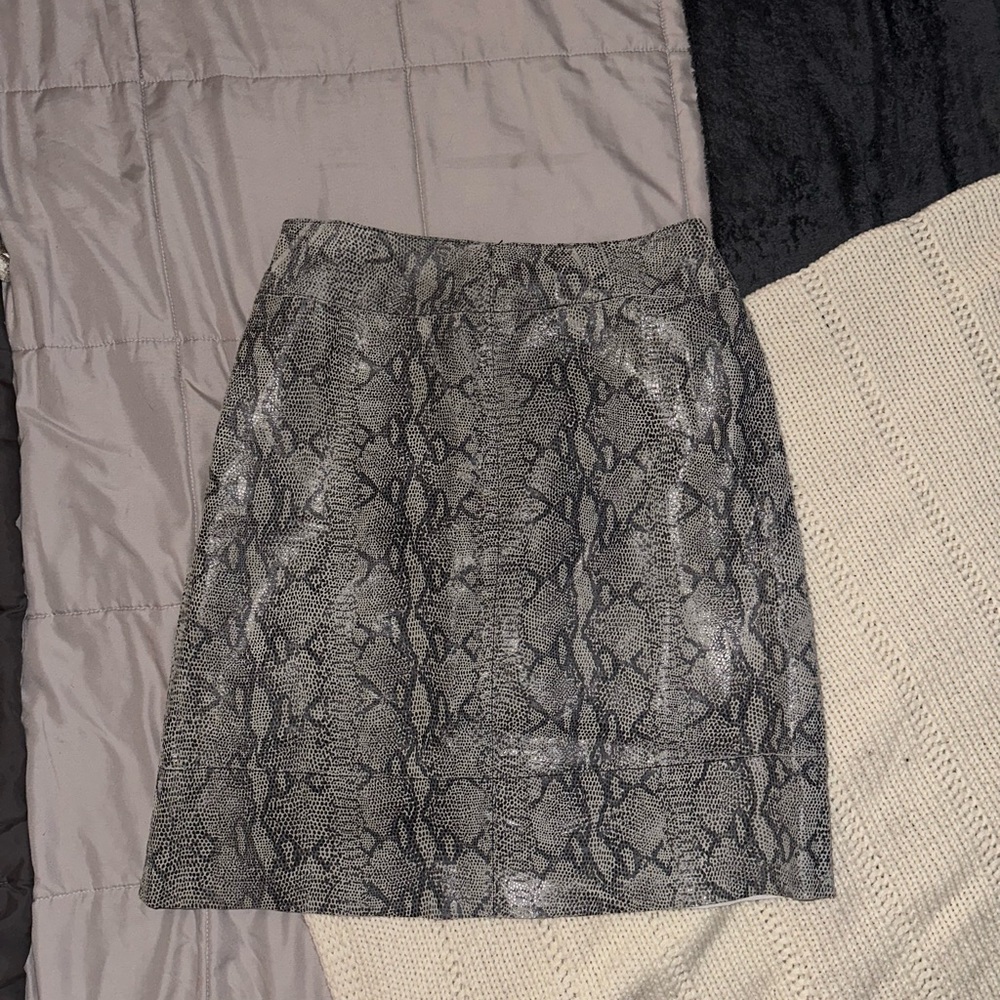90s INC grey leather snake print midi skirt